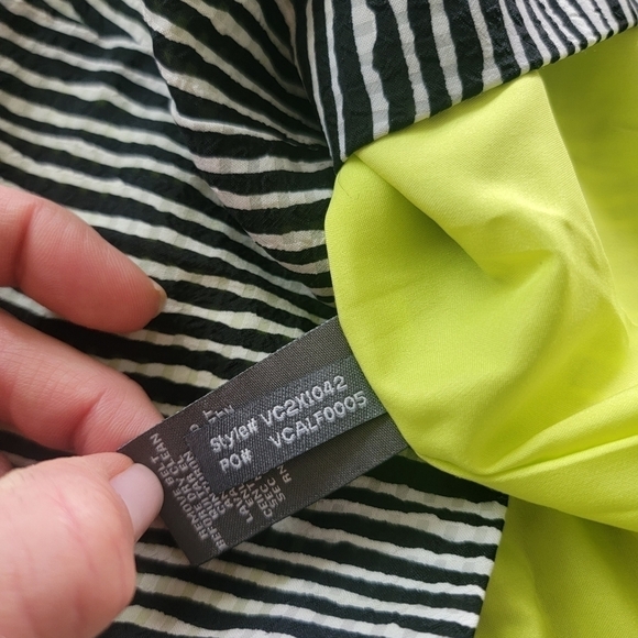 Vince Camuto Striped Dress 2 - Picture 9 of 10